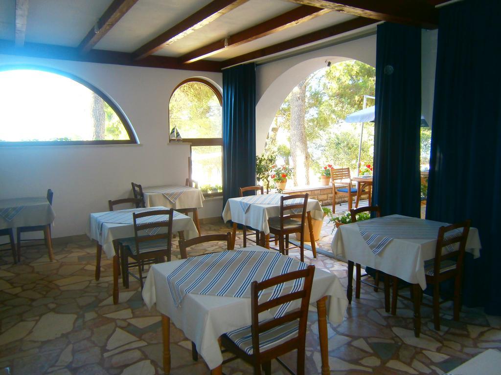 Bed & Breakfast Pansion Rade Hotel Pirovac Luaran gambar