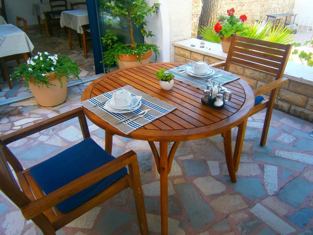 Bed & Breakfast Pansion Rade Hotel Pirovac Luaran gambar